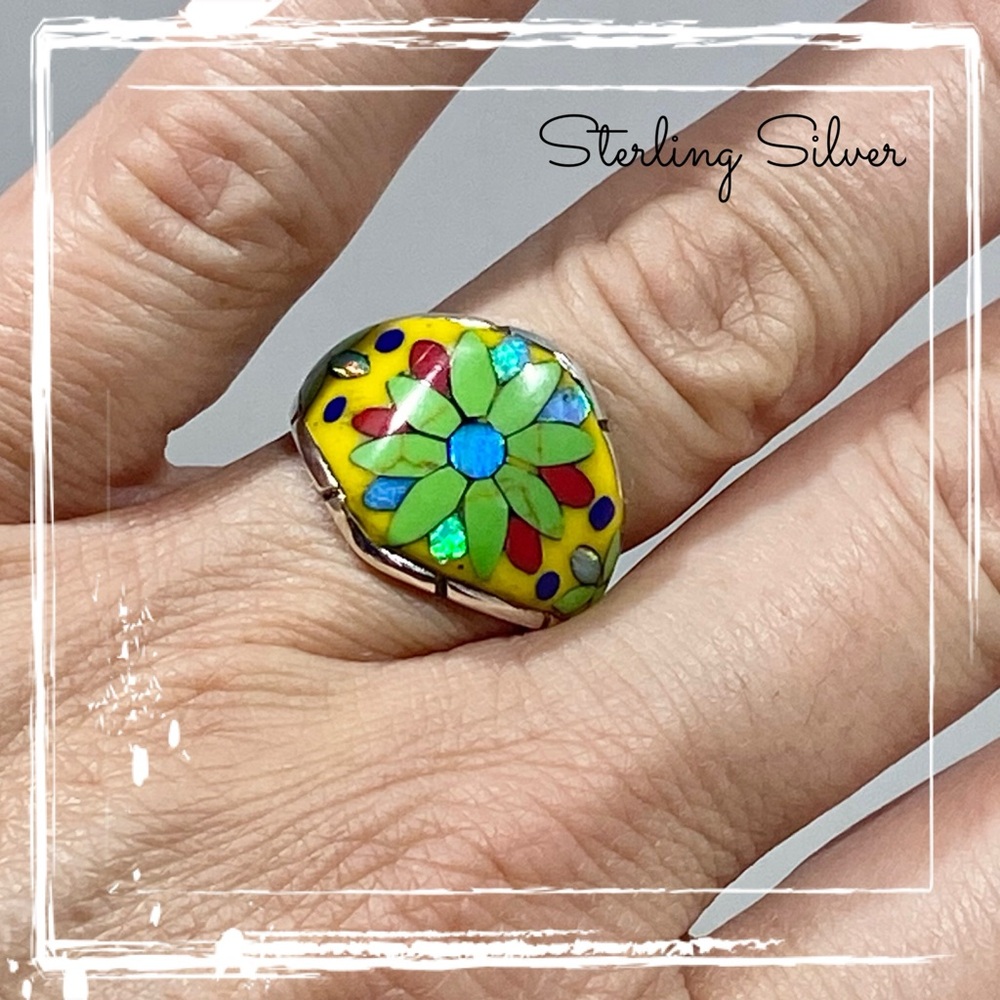 Signed-SM, Sterling Silver Multi Colored Flower Inlaid Gemstone Ring Size 9